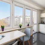Balcony Center & Old Town شقة كراكوفيا